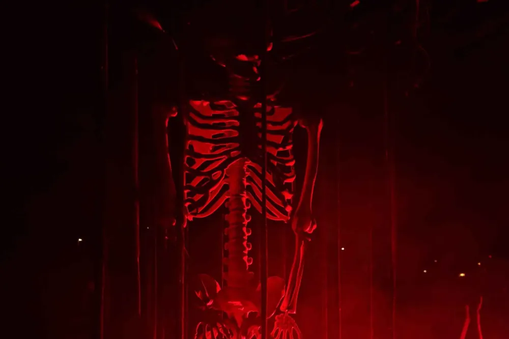 foret-hantee-halloween-domaine-saint-cloud